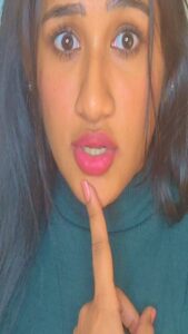 Raveena Daha Instagram - Mmm?💙🤭😘