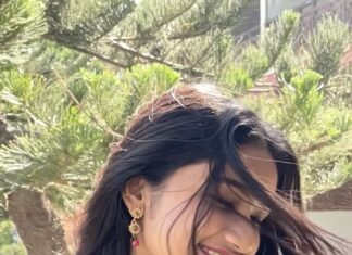 Raveena Daha Instagram - 🥰💚🥰 Saree from @kaithari_nesavu_sarees ❤️‍🔥 #raveena #raveenadaha #reelitfeelit