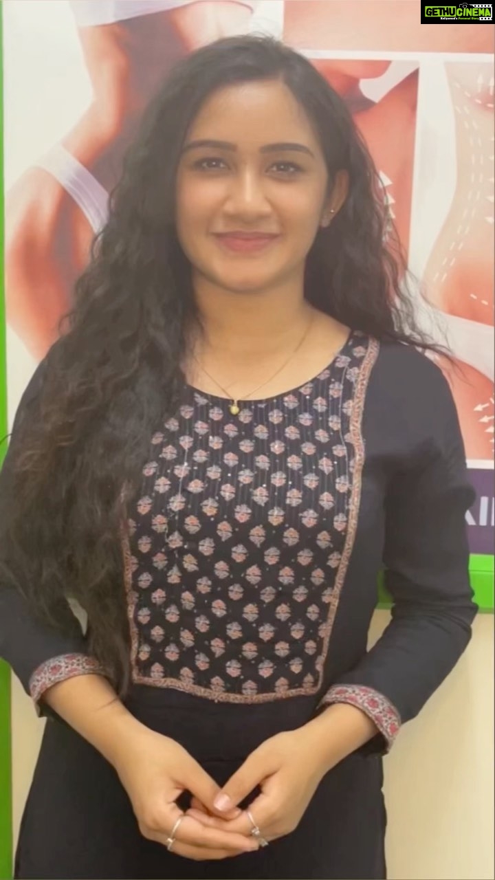 Raveena Daha Instagram - Thank you @smaavins Had a very great experience for my mother.. My Mom was too worried about her belly tummy for long time... Finally we found the best place for Body shaping!!! Guys! If you are worried about your fat and irregular body shape definitely try out the advanced cool sculpt treatment. Call 9600770907 for appointments!!! Or DM @smaavins #raveena #raveenadaha