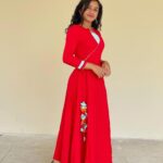 Raveena Daha Instagram - Lag jaa gale 🥺🤗 Beautiful outfit from @fashionspirit6 ❤️ #raveena #raveenadaha