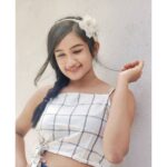 Raveena Daha Instagram - When I follow my heart it leads me to YOU 💙 Top from : @style_loft_designer 🌈 #raveena #raveenadaha