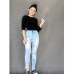 Raveena Daha Instagram – 👖👖👖👖

Jeans from @dream_fashion_way 👖