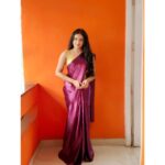 Raveena Daha Instagram - காதல் நீ 🥀💯 Saree from : @aryma_online_store 💜