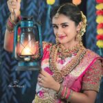 Raveena Daha Instagram – One must be in tune with the times to appreciate traditions !🤗
.
•SOUTH INDIAN BRIDAL LOOK•
.
MUA:@sharanyas_makeupartistry 
Jewellery:@aadhirabridal_jewellery 
Saree:@grb_silks 
Blouse:@jdesigners30 
Hair do :@jaanumakeoverartistry 
Photography:@dhanush__photography 

#raveena #raveenadaha