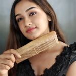 Raveena Daha Instagram - Thank you @engross_naturals ❣️for sending me this eco friendly products. I've absolutely fallen for them! Your alo-gel, face mask, lips scrub and lipbalm are my fav❣️ #saynotoplastic #plasticfree #raveena #raveenadaha