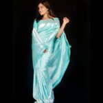 Raveena Daha Instagram - காமன் நாட்குறிப்பில் காதல் கதையானோம்💙 Saree from:@star_collectionsss #raveena #raveenadaha