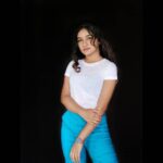 Raveena Daha Instagram - सफर खूबसूरत है मंजिल से भी 💯❤️ Wearing:@diya_unique_collection ❤️ #raveena #raveenadaha