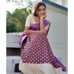 Raveena Daha Instagram - சின்ன சின்ன கண்ணசைவில் உன் அடிமை ஆகவா 🙈💯 Halfsaree from :@dwaraka_collections_ ❤️ #raveena #raveenadaha