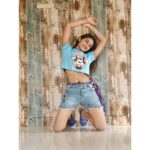 Raveena Daha Instagram - You can think that you're in love when you're really just in pain💯❤️ Croptop from:@_hawtees_ ⚡ #hawtees #raveena #raveenadaha