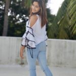 Raveena Daha Instagram - 🤍☁️💙 Top from: @uni.que.business #raveena #raveenadaha