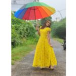 Raveena Daha Instagram - அடை மழை வரும் அதில் நனைவோமே 🌧️❤️ Outfit from: @poppy_petals1013 ❤️ #raveena #raveenadaha