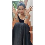 Raveena Daha Instagram - It's ok to be a little obsessed with jewelry 😍🤪 Earrings from: @_.thetrove._ 😍❤️ #raveena #raveenadha