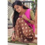 Raveena Daha Instagram - காலம் முடியலாம் நம் காதல் முடியுமா??🙈💚🦋 Half saree : @dwaraka_collections_ 😍😍 #raveena #raveenadha