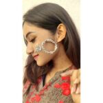 Raveena Daha Instagram - How many earrings did I change?? Comment below 😜❤️ __________________________________ Accessories make everything better😍❤️ __________________________________ Lovely Earrings from: @sneha_trendy_collections_ 😍❤️