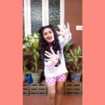 Raveena Daha Instagram – Learn to be your own best friend because there’s going be days  where no-one is going to be there for you but yourself!😊💗 #funpictures #play #enjoyinglife #posing #poser #model #mobilephotography #home #quarantinelife #raveena #raveenadaha