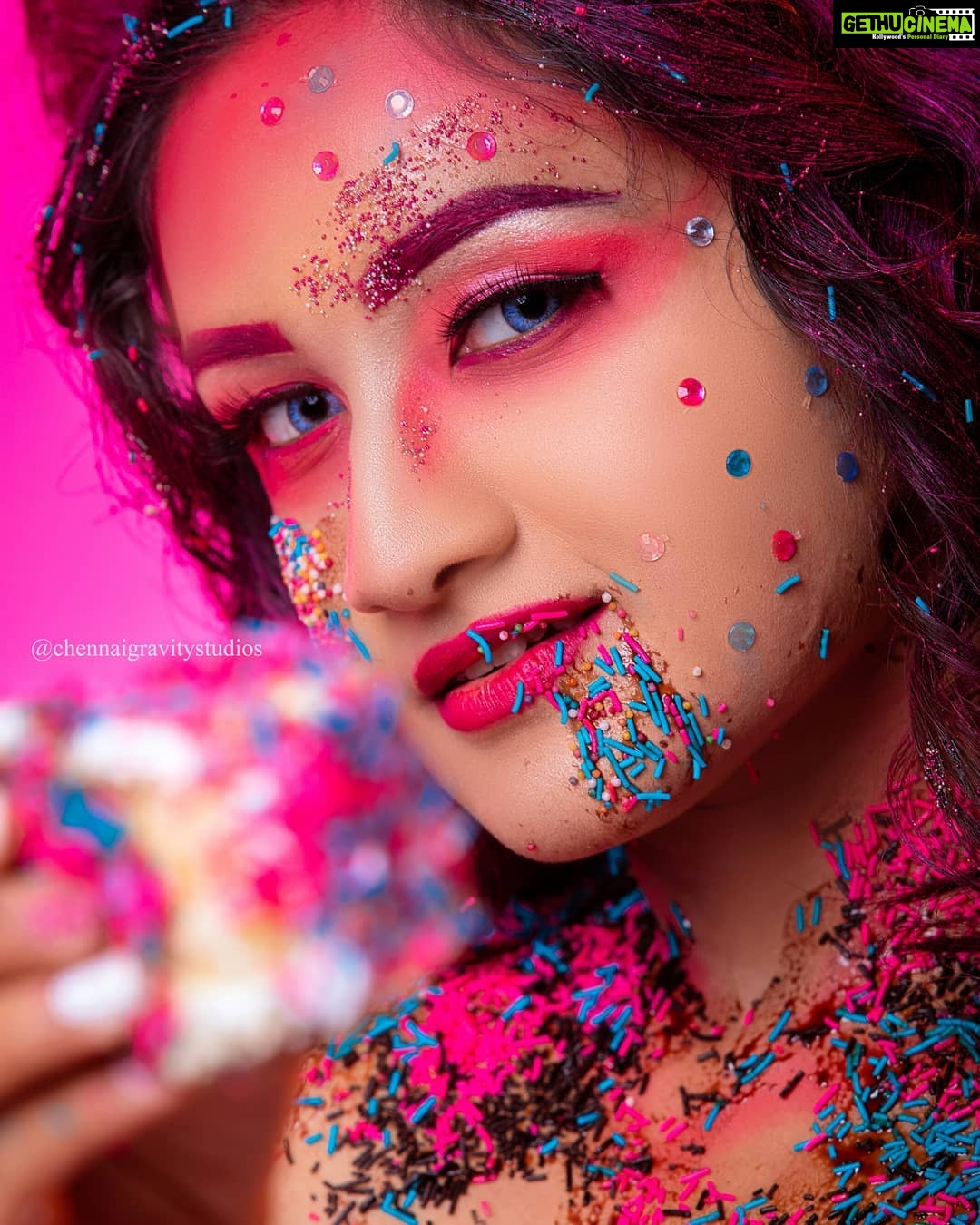 Raveena Daha Instagram - You want a piece of me ?π
β€ In frame : @im_raveena_daha .. Mua : @gayathri6301 @zingcreationsapparels .. Costume designer : @shbu_lakshmi .. Photography : @memorybites_by_kavinraj @chennaigravity .. Cinematography : @devathyan .. Edits : @shotcutsinfinite .. Asst photography : @danielraj_21 .. Asst cinematography : @vsagr .. Studio space : @studiormcs .. #raveena #raveenadaha #candygirl #photoshoot