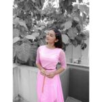 Raveena Daha Instagram - Oh baby I feel like flying🦋 ❤ Cute frock from: @style_loft_designer 😍 #raveena #raveenadaha