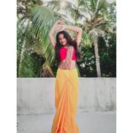 Raveena Daha Instagram - நம் நியாபகங்கள் அதை நினைத்திருப்பேன் என்னை தேடியே திரும்பாதா🥰❤️ ::::::::::::::::::::::::::::::::::::::::::::::::::::::::::::::::::::::::::::::::::::::::::: Beautiful saree from :@happy._.sh0pping 🥰💃