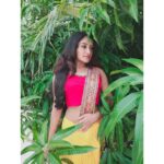 Raveena Daha Instagram - நம் நியாபகங்கள் அதை நினைத்திருப்பேன் என்னை தேடியே திரும்பாதா🥰❤️ ::::::::::::::::::::::::::::::::::::::::::::::::::::::::::::::::::::::::::::::::::::::::::: Beautiful saree from :@happy._.sh0pping 🥰💃