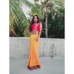 Raveena Daha Instagram - நம் நியாபகங்கள் அதை நினைத்திருப்பேன் என்னை தேடியே திரும்பாதா🥰❤️ ::::::::::::::::::::::::::::::::::::::::::::::::::::::::::::::::::::::::::::::::::::::::::: Beautiful saree from :@happy._.sh0pping 🥰💃