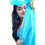 Raveena Daha Instagram - உனக்குள் எந்தன் காதல் காண்கிறேன், வெளியில் சொல்ல வார்த்தைகள் தேவையா???😍🙈 ×××××××××××××××××××××××××× யாரும் தானாக மாறுவதில்லை. யாரோ ஒருவரால் மாறுகிறோம்! நல்லவராக... கெட்டவராக..‌. ஏமாளியாக... அறிவாளியாக... முட்டாளாக.💯💯 #pridemonth #pride2020 #pride #loveislove #raveena #raveenadaha
