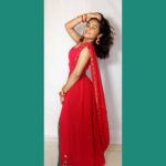 Raveena Daha Instagram - நேற்று வரை நேரம் போகவில்லையே... உனதருகே நேரம் போதவில்லையே😍💯 #pride2020 #pridemonth #pride #loveislove #raveena #raveenadaha