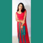 Raveena Daha Instagram - நேற்று வரை நேரம் போகவில்லையே... உனதருகே நேரம் போதவில்லையே😍💯 #pride2020 #pridemonth #pride #loveislove #raveena #raveenadaha
