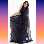 Raveena Daha Instagram - காற்றே என் வாசல் வந்தாய் மெதுவாகக் கதவு திறந்தாய்.. காற்றே உன் பேரைக் கேட்டேன், காதல் என்றாய் 😍😍😍 Thanks to my 50k family for giving me so much of love, support and strength🙏 Expecting the same love and support throughout my journey ❤️ LOVE YOU ALL♥ THIS MEANS A LOT!! I don't have time, energy or intrest in hating the haters ; I'm too busy loving the lovers 😍♥ #raveena #raveenadaha #pride2020 #loveislove #pride #pridemonth