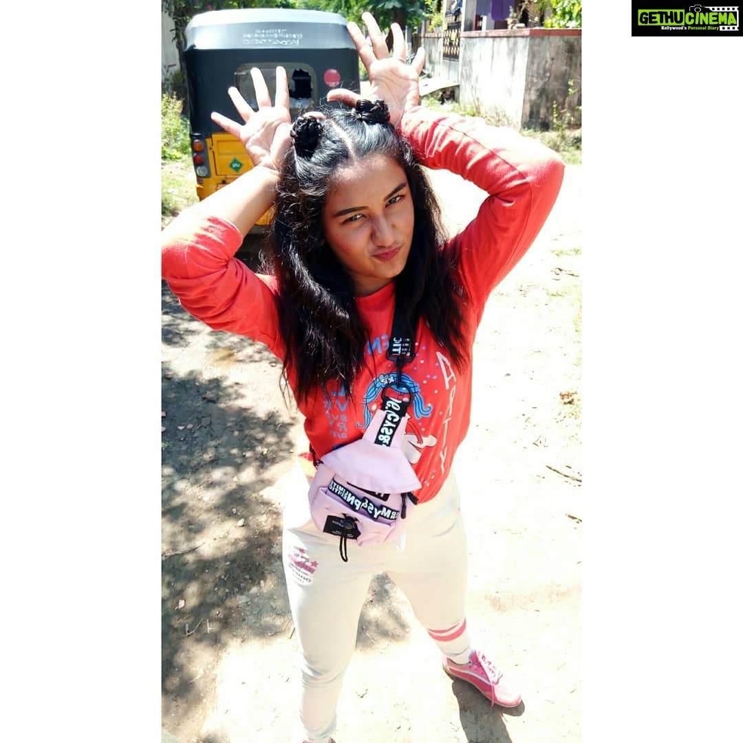 Raveena Daha Instagram - My name is RAVEENA remember that, you’ll be SCREAMING it later.😉😉 #pose #photography #model #casualstyle #naughty #funny #raveena #raveenadaha