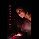 Raveena Daha Instagram – HAPPY DIWALI ✨