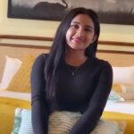 Raveena Daha Instagram - Neenga indha valentines day va epdi celebrate panna poreenga ? 😂 #ContestAlert Valentine's day is coming up and here's how I'm making it fun for my single heart! All the Dil Se Single gang, you also participate in #CashKaroAishKaro Valentine's Day contest and the craziest answers stand a chance to win an Amazon Gift Voucher. To validate your entry, tag @cashKaro and use their hashtag #CashKaroAishKaro. Go and participate now! . . . #CashKaro #YouGetMore #ValentinesWeek #contestalertindia #reelitfeelit #trending #participatenow #win #excitinggifts #valentineday2022 #singlelife #love #goals #giveawayalert #tagyourfriends #giveawaycontest #valentinesdaycontest #giveawaytime