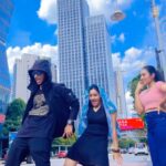 Raveena Daha Instagram - Pathala pathala 🔥🔥 with my darlingssss 😘😘😍 Aiyo janaki voice ma @the_real_sreenithi 😘😘 #raveena #raveenadaha #dance #malaysia #mani #sreenithi Kuala Lumpur, Malaysia