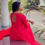 Raveena Daha Instagram - ❣️❣️❣️ @tweety_threads thanks much for this beautiful customised hand work outfit❤️😍 #raveena #raveenadaha