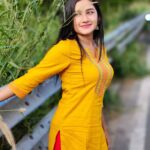 Raveena Daha Instagram - அன்பே என் அன்பே உன் விழி பார்க்க எத்தனை நாளாய் தவித்தேன் 💙🤗 Comfy Kurtis from :@bhuwi_collectionss 😍 #raveena #raveenadaha