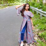 Raveena Daha Instagram - In the woods ! 🪵 Front split stylish top from : @happy_collections9 😍 #raveena #raveenadaha