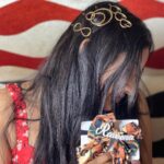 Raveena Daha Instagram - Baby,I ain’t playing by your rules Everything look better with a view 💋💓 Cute hair accessories from @bling.her #raveena #raveenadaha