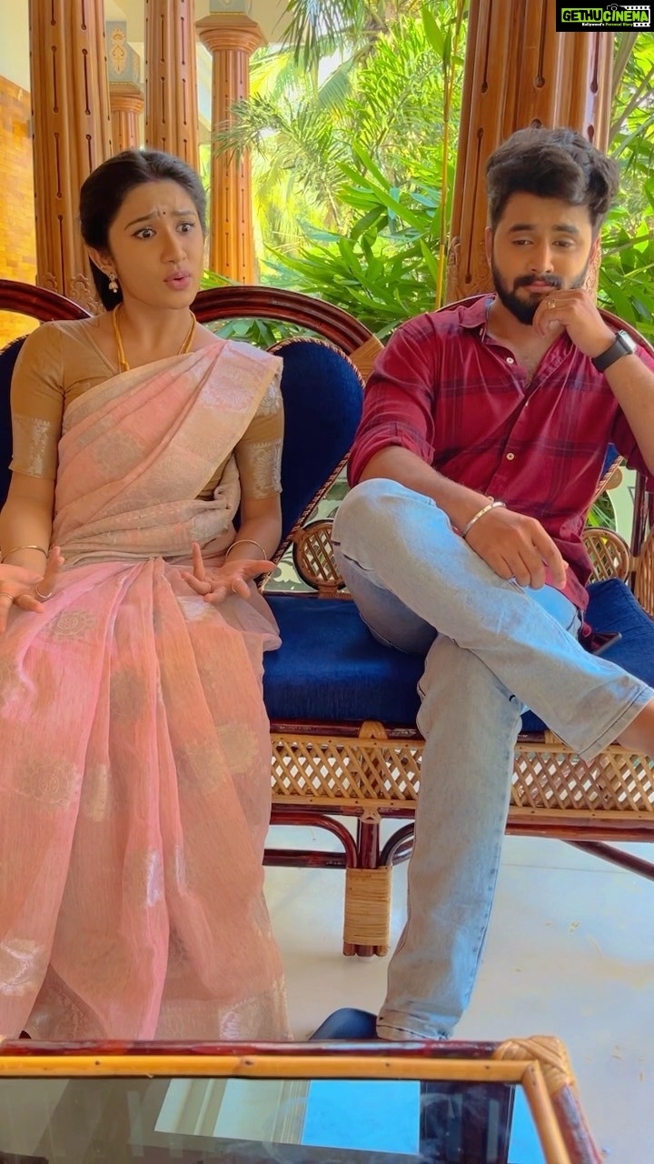 Raveena Daha Instagram - When varun marries shakthi tharun be like : 🤪🤣 @rahulramofficial_