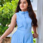 Raveena Daha Instagram - பாதி மட்டுமே சொல்வதும், மீதி நெஞ்சிலே என்பதும், புரியுதே புரியுதே காரணம்☺️💙. Jumpsuit from : @_.black_.lady 🤩 . #raveena #raveenadaha
