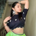Raveena Daha Instagram - காதல் இருந்தால் எந்தன் கண்ணோடு கலந்துவிடு 🖤💭✨ Lehenga from @faizu_boutique 🥰 #raveena #raveenadaha