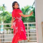 Raveena Daha Instagram - ❤️😍❤️ Beautiful frock from:@srisgalleria 😍🤩 . #raveena #raveenadaha