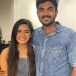 Raveena Daha Instagram - A surprise visit from most unexpected person at most unexpected time🥺😍@capt.deepak_raja . Thanks for making my day memorable darling💚 You are the best thing ever happened 🥺✨ Can we please stay forever ♾️? . Get to know what happened on my birthday Vlog out now ! (Link in story and bio) #raveena #raveenadaha #deepakraja #deepu #darling