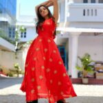 Raveena Daha Instagram - ❤️🌹👠 Beautiful Outfit from: @esha_fashionhub ❤️ . #raveena #raveenadaha