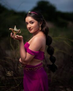 Raveena Daha Instagram - J•A•S•M•I•N•E 💜 . Shot by : @diwahar_photography @diwa_har 🔥(always love working with him! He's amazing😍) Designer : @saras.secret.boutique MUA : @livestyle_makeupstudio Jewellery : @chennai_jazz #raveena #raveenadaha #yasmine #jasmine #aladin #disneyprincess