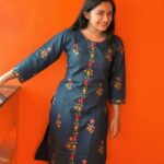 Raveena Daha Instagram - உனக்கே உயிரானேன் எந்நாளும் எனை நீ மறவாதே🦋🫶✨ Beautiful and comfy kurti set from @gv_trend_boutique 😍 #raveena #raveenadaha