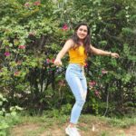 Raveena Daha Instagram – Happiness is a choice, nothing will make you Happy untill YOU CHOOSE to be happy ! 💯🤍

Cute top from : @ladies_corner_online_shop 😍
.
#raveena #raveenadaha
