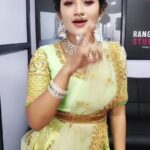 Raveena Daha Instagram - Desi version 😍 let your bakka do di talkin' over ! 😉 Beautiful costume: @usabridalstudio 🤩 Make-up : @alana_makeupstudio 😘 #raveena #raveenadaha