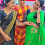 Raveena Daha Instagram - Naan suttu ( @divya.lallu )ivan saavanum nu ezhudhirukku nga( @anusree_avani )😂 #fun #shootingspot