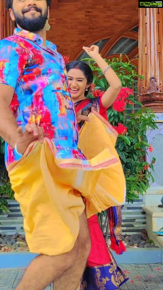 Raveena Daha Instagram - Wait for your favourite person to spoil my video😏 @rahulramofficial_ 🥴❤️#blooper