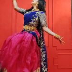 Raveena Daha Instagram - Param sundari 💙 MUA : @abarna_makeupartist . Hairstylist: @uthebridalstudio . Photography: @yazhphotography @classicphotography . Outfit: @nfc_navyathafashioncourture . Jewelry. @chennai_jazz .