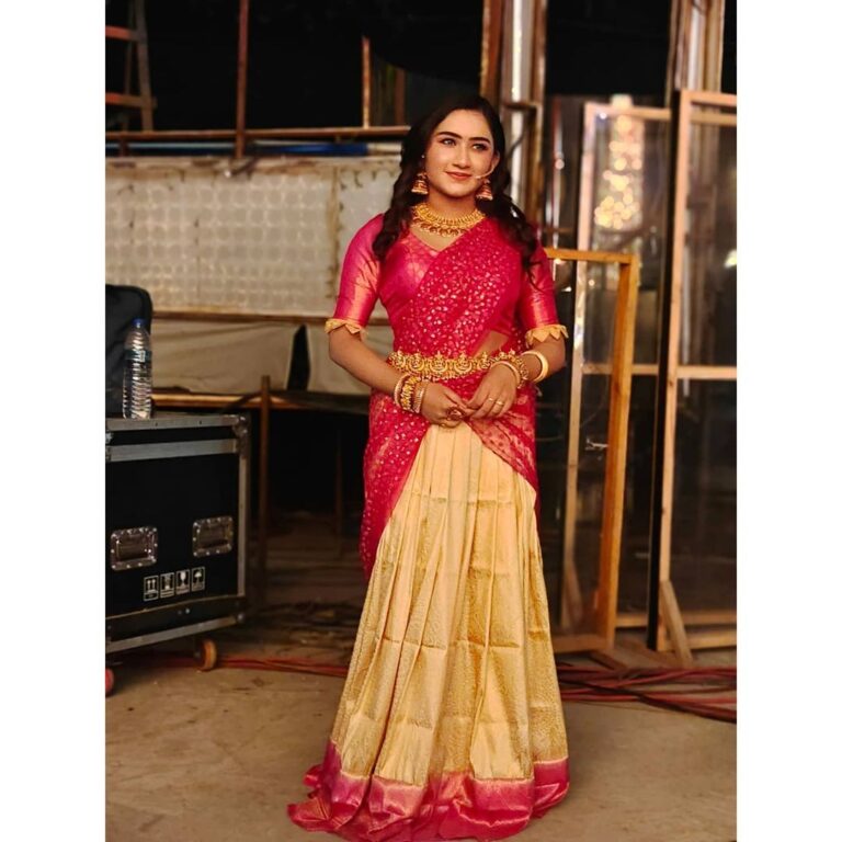 Raveena Daha Instagram - Watch Vinayagar chathurthi special show 